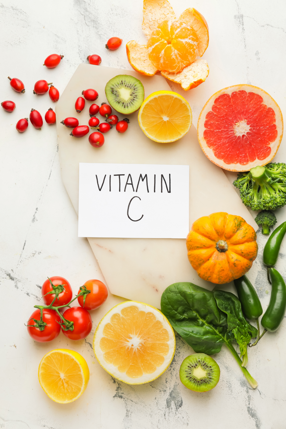 Consumul fructelor și legumelor crude, bogate în vitamina C, reglează nivelul zahărului în sânge!