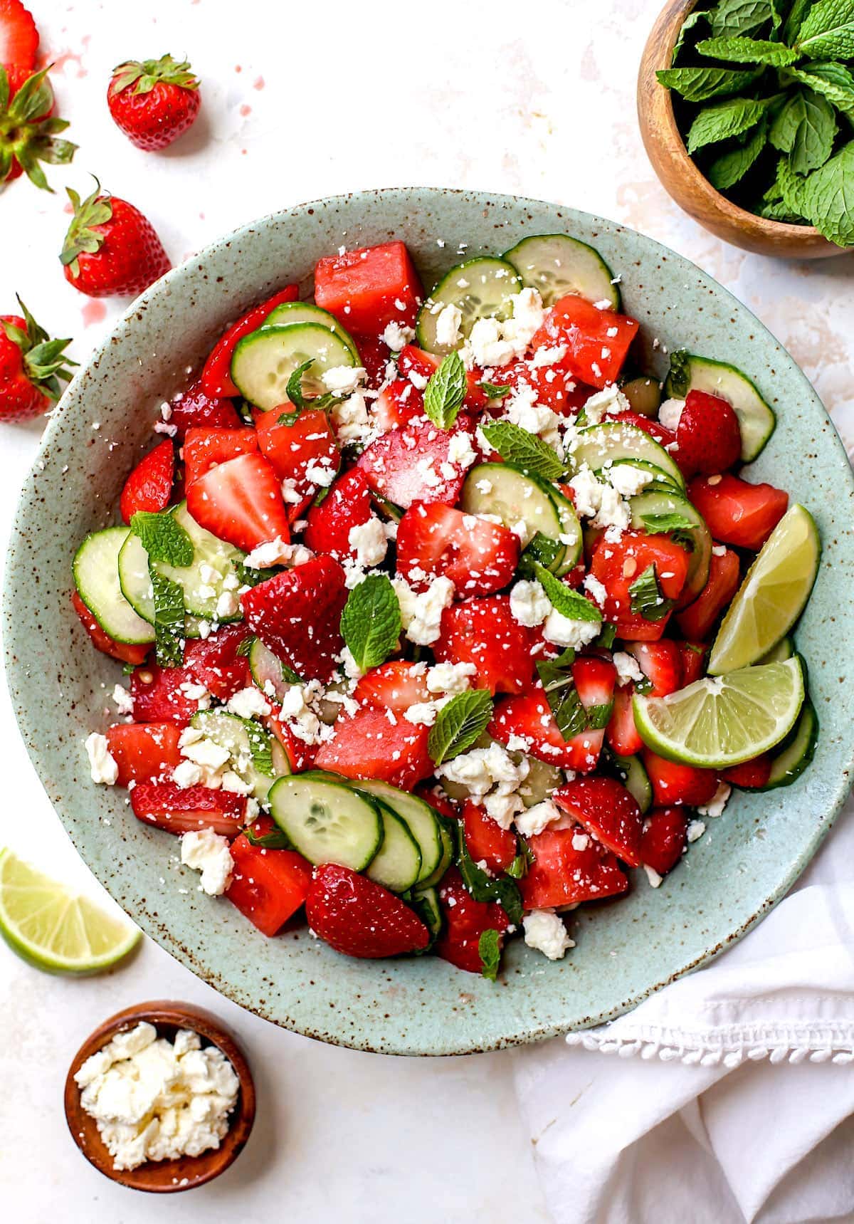 🍓🍉🧀 Salată de vară răcoritoare cu căpșune, feta si pepene roșu